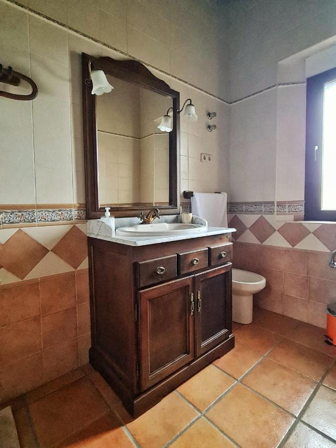 Casa Rural En Candeleda Con Piscina Y Un Maravilloso Jardin ภายนอก รูปภาพ