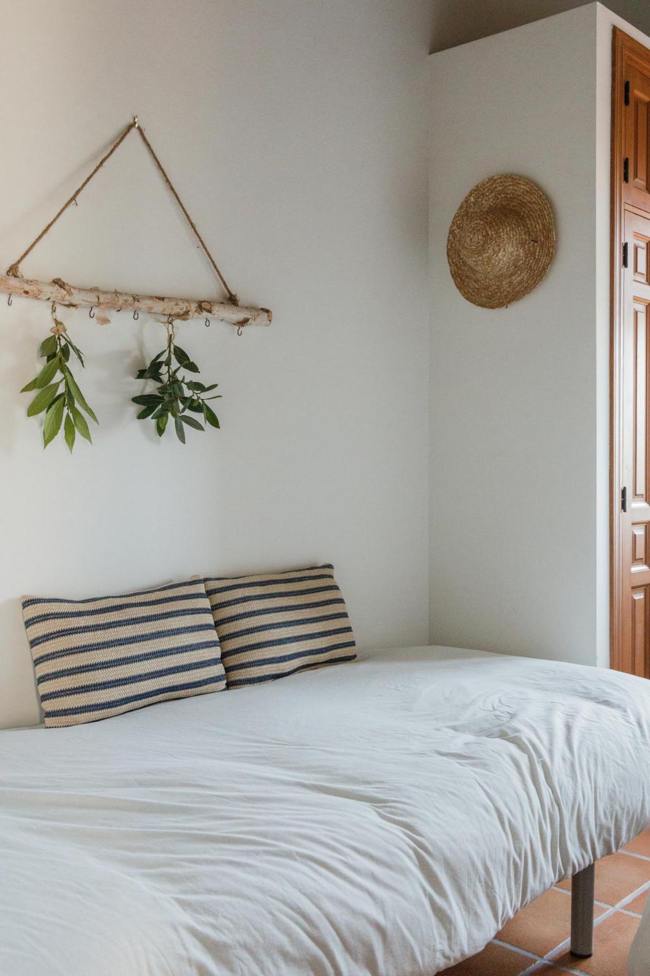 Casa Rural En Candeleda Con Piscina Y Un Maravilloso Jardin ภายนอก รูปภาพ