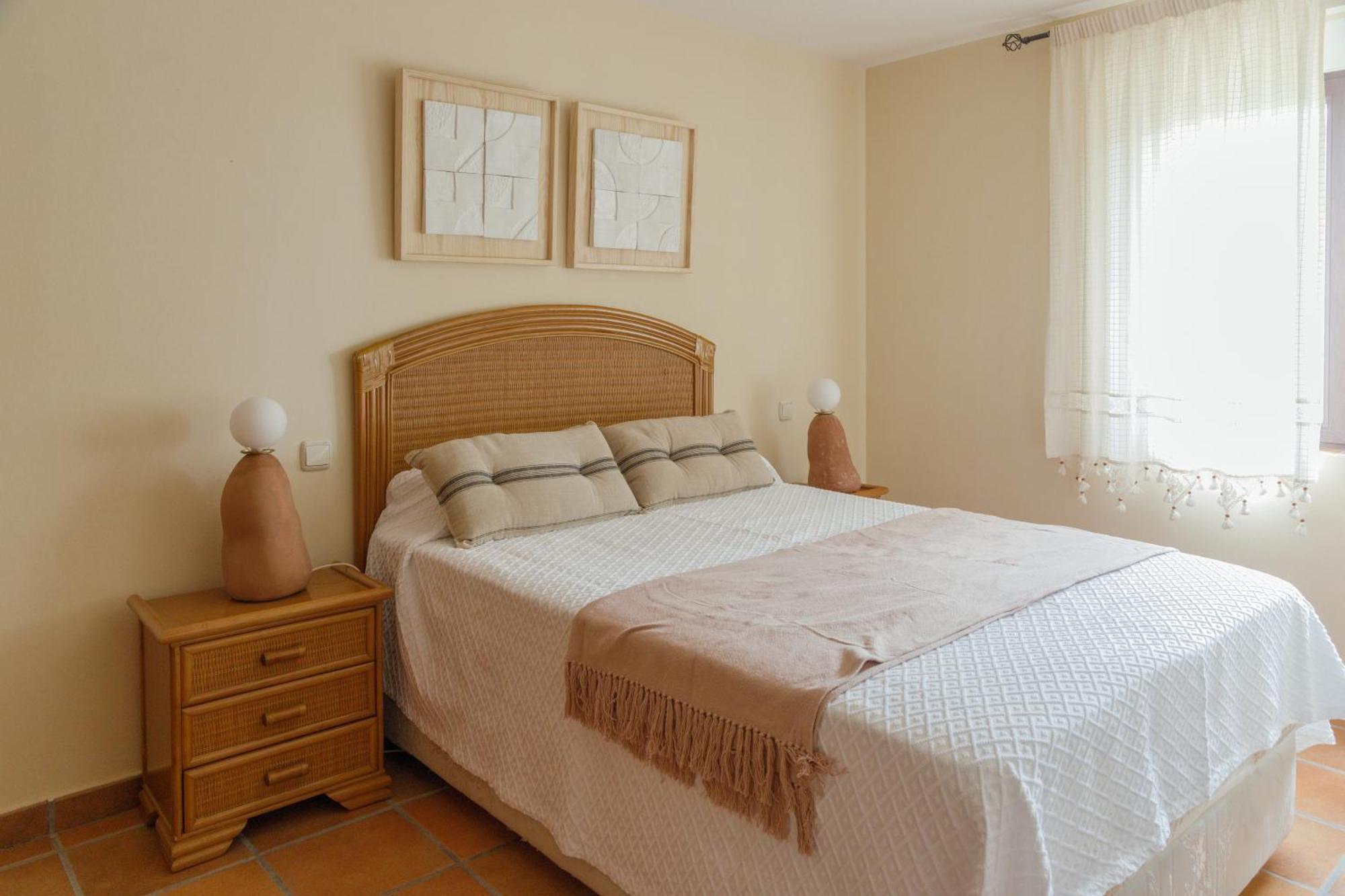 Casa Rural En Candeleda Con Piscina Y Un Maravilloso Jardin ภายนอก รูปภาพ