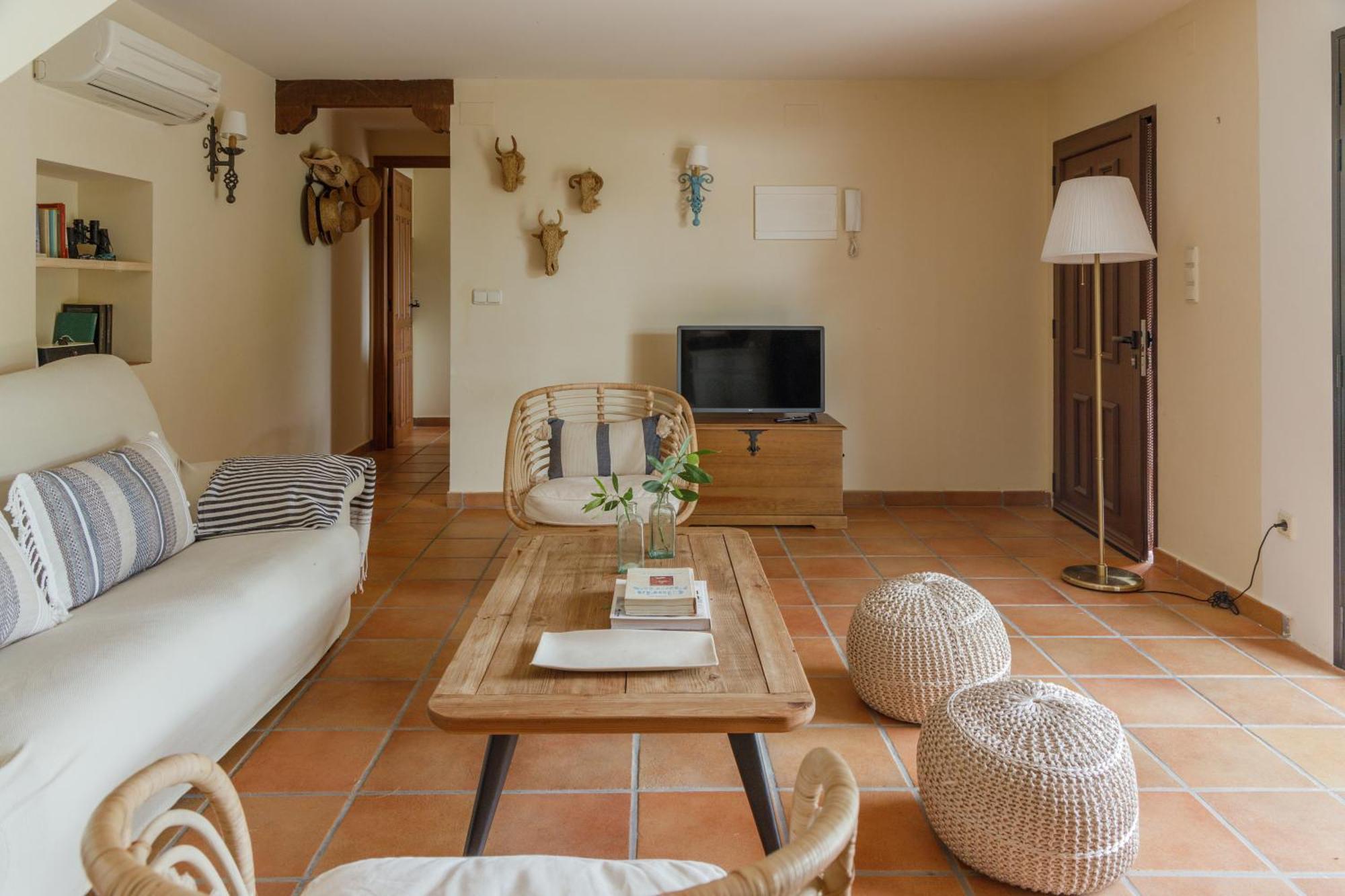 Casa Rural En Candeleda Con Piscina Y Un Maravilloso Jardin ภายนอก รูปภาพ