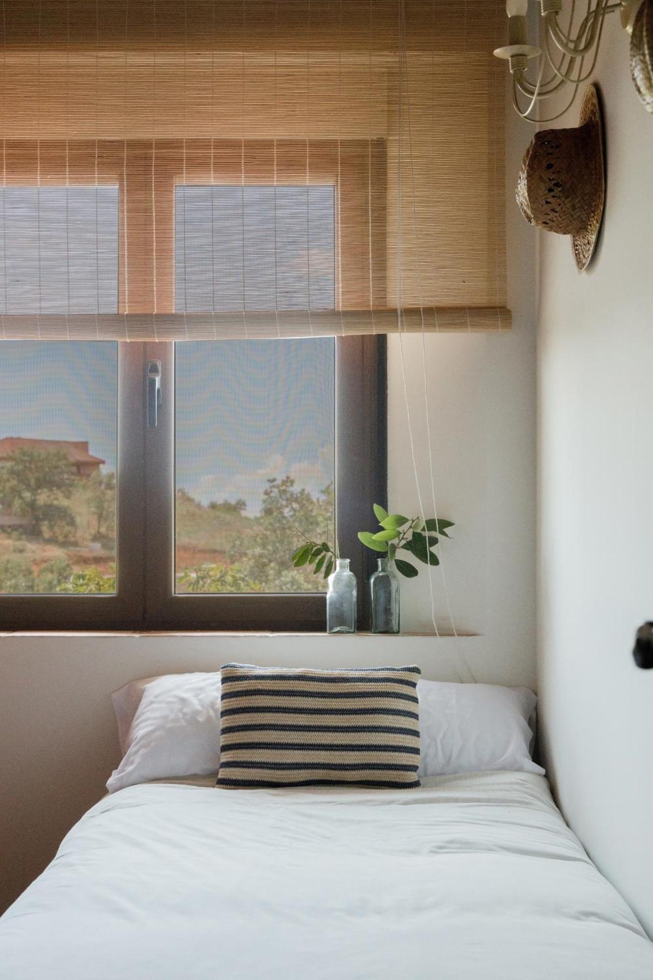 Casa Rural En Candeleda Con Piscina Y Un Maravilloso Jardin ภายนอก รูปภาพ