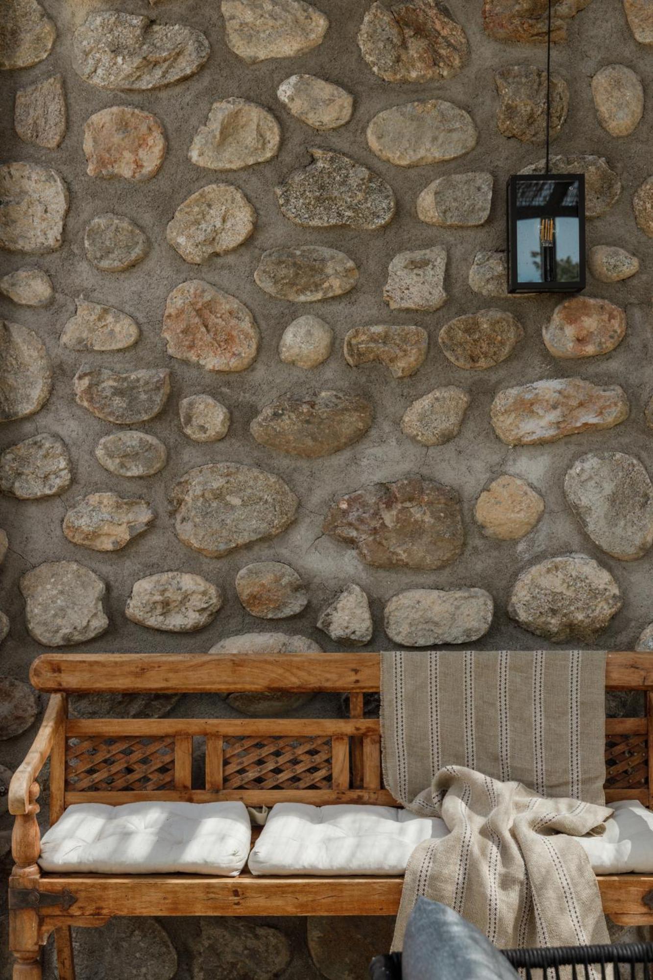 Casa Rural En Candeleda Con Piscina Y Un Maravilloso Jardin ภายนอก รูปภาพ